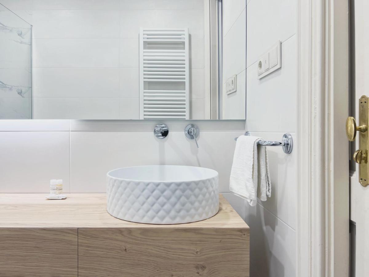Stay Unique Apartments Bruc Barcelona Ngoại thất bức ảnh